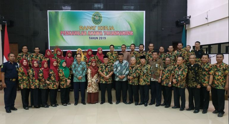 rapat kerja