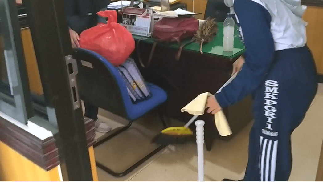 kerja bakti compress