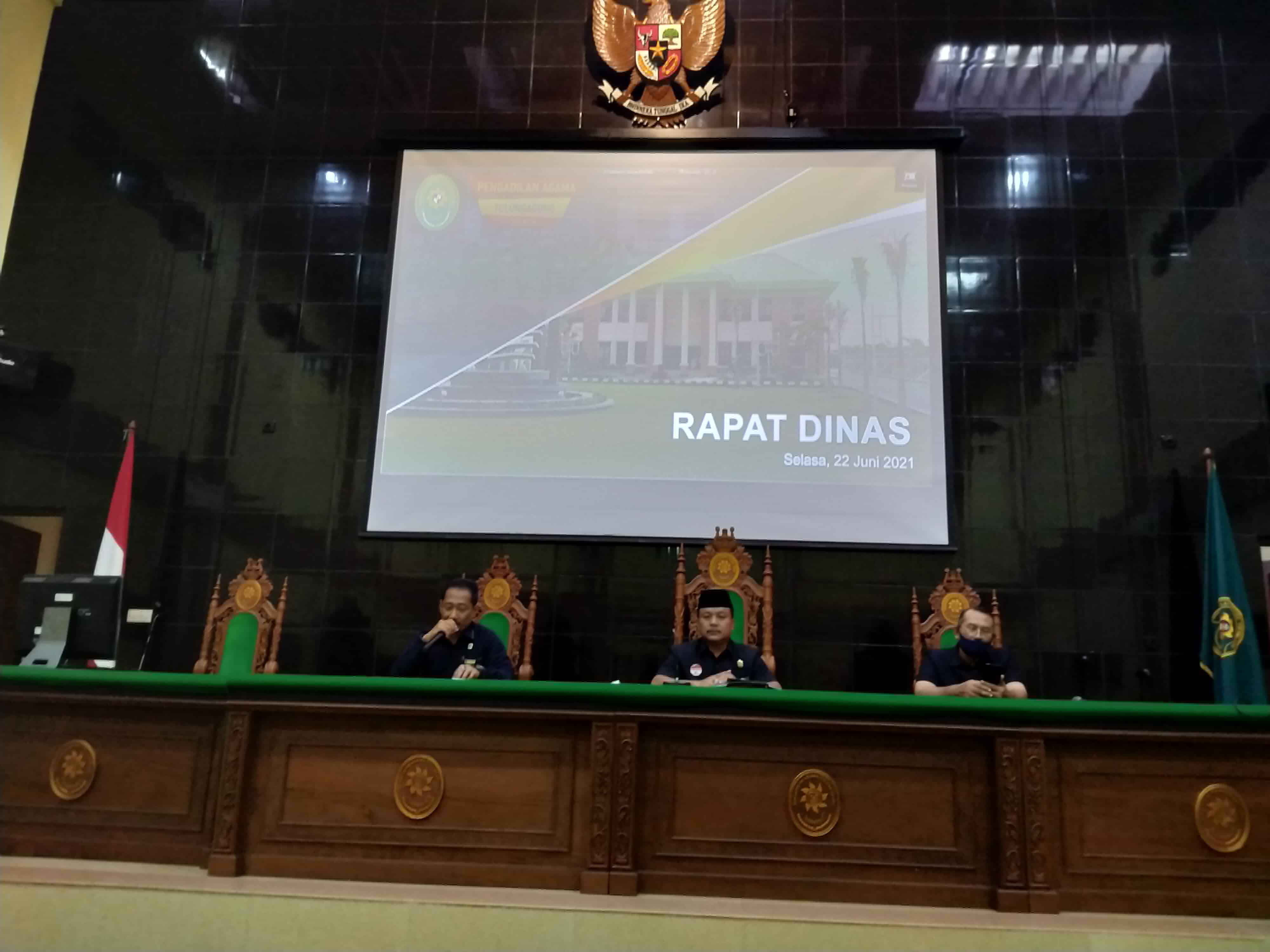 22 06 2021 rapat dinas 1
