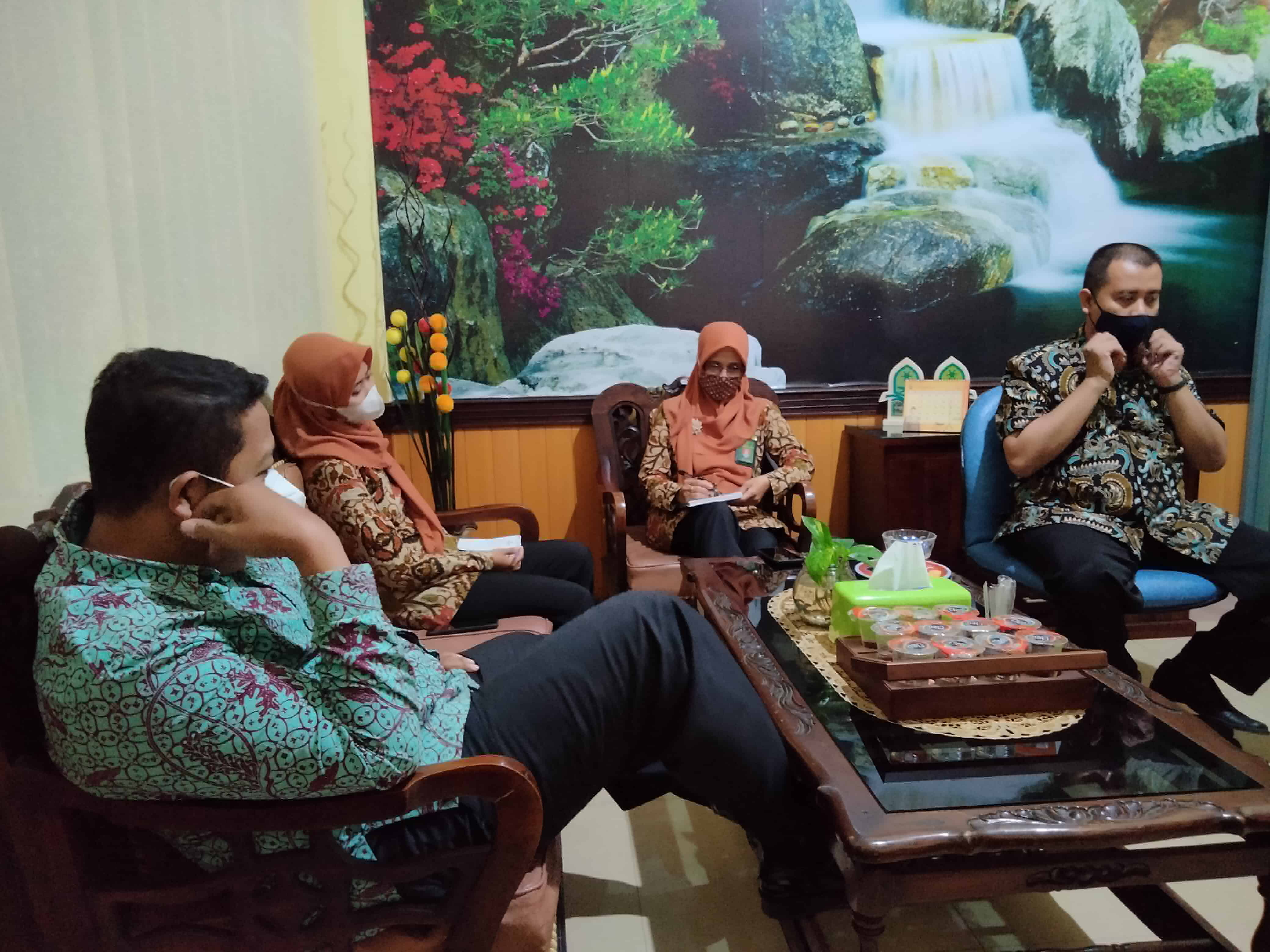 rapat kesekret 14 10 1