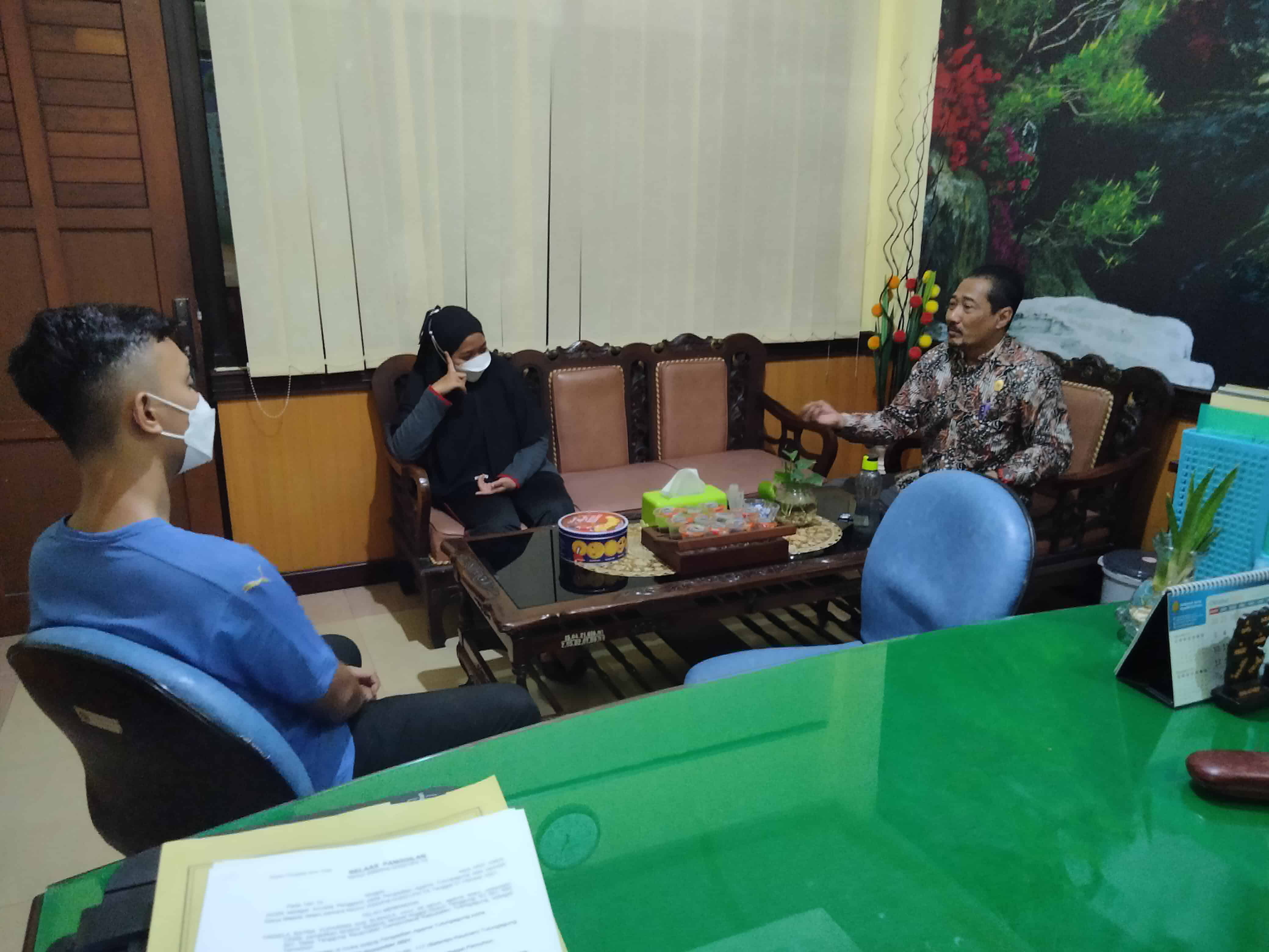 rapat media 29 10